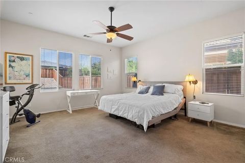 Tiny photo for 9904 Toscana Drive, Bakersfield, CA 93306 (MLS # SR25229235)