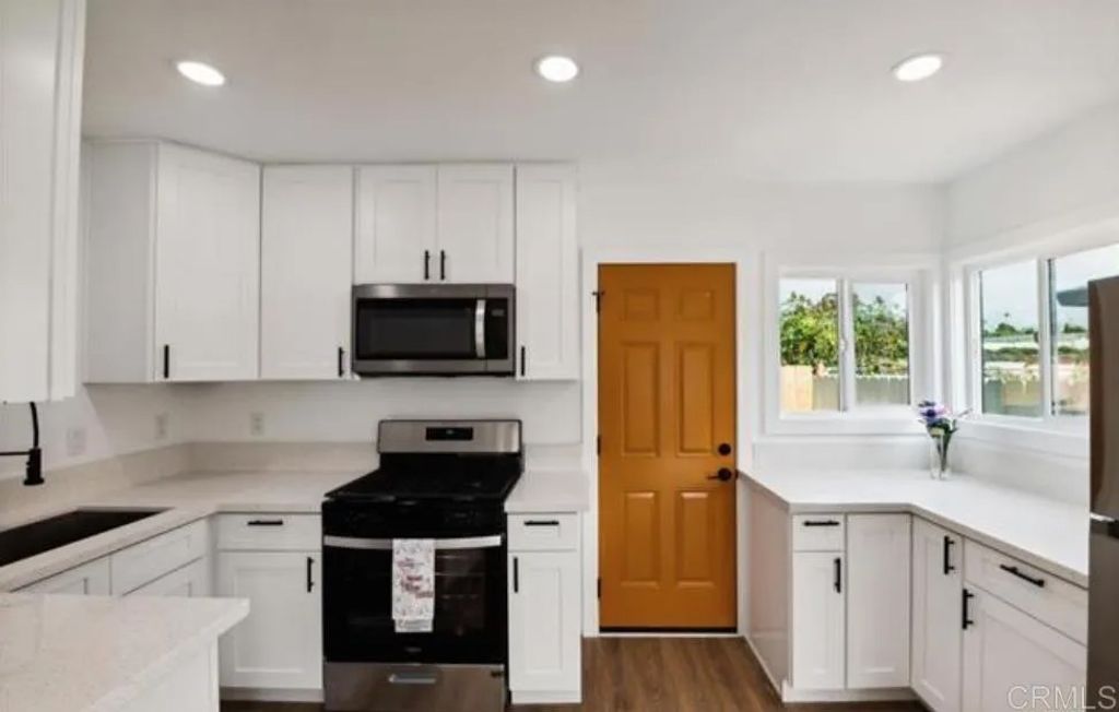 Photo of 631 S Gregory Street, San Diego, CA 92113 (MLS # NDP2603253)