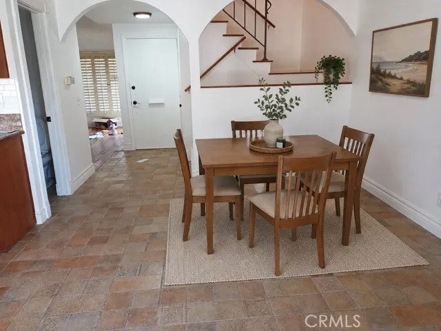 12942 Newhope