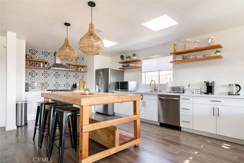 Tiny photo for 6360 El Reposo Street, Joshua Tree, CA 92252 (MLS # JT25272123)