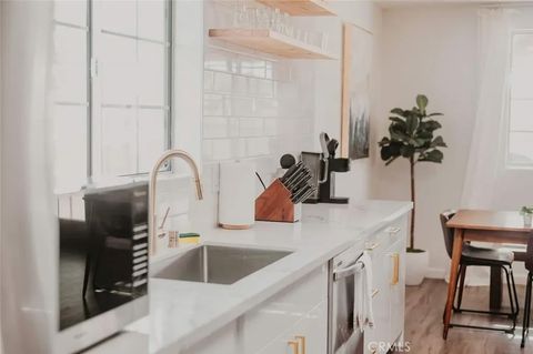 Tiny photo for 6360 El Reposo Street, Joshua Tree, CA 92252 (MLS # JT25272123)