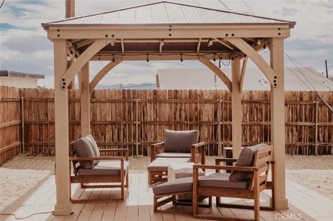 Tiny photo for 6360 El Reposo Street, Joshua Tree, CA 92252 (MLS # JT25272123)