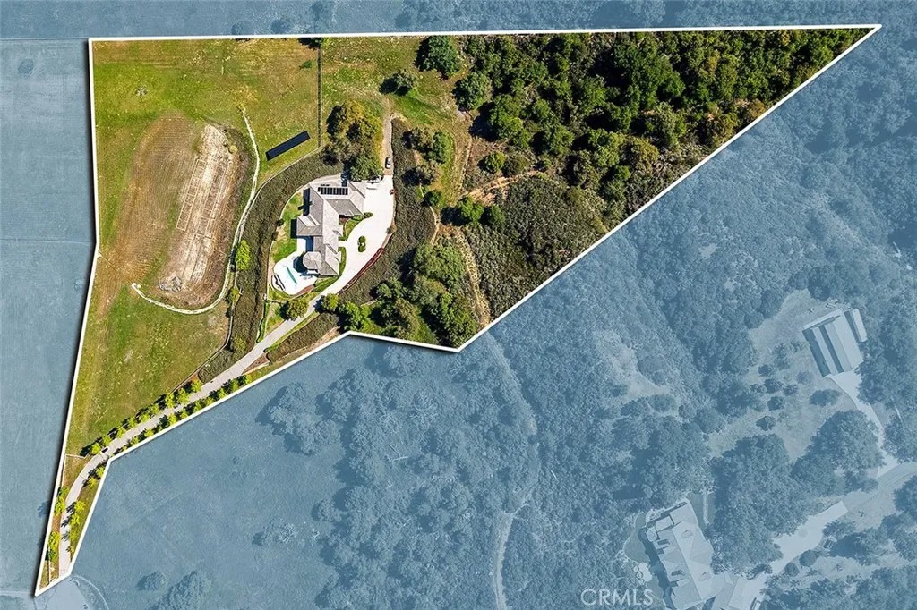 41653 Oak Trail Court