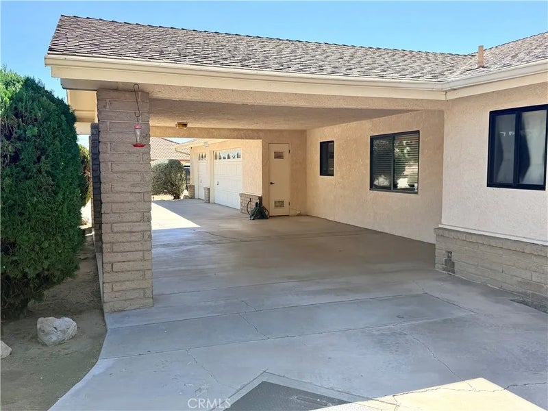 15440 Mandan