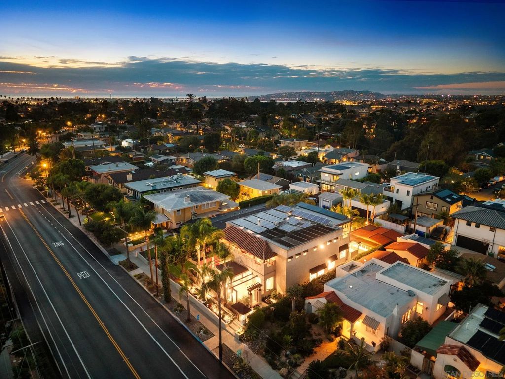 Photo of 1728 West Lewis St, San Diego, CA 92103 (MLS # 250045924)