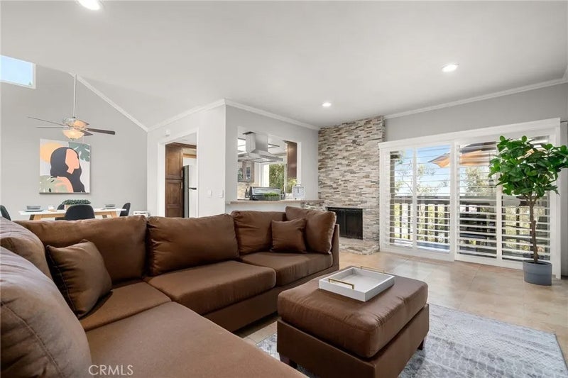 1710 Mountain Terrace