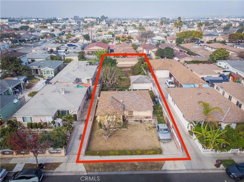 Photo of 4237 W 134th Street, Hawthorne, CA 90250 (MLS # SB26061031)