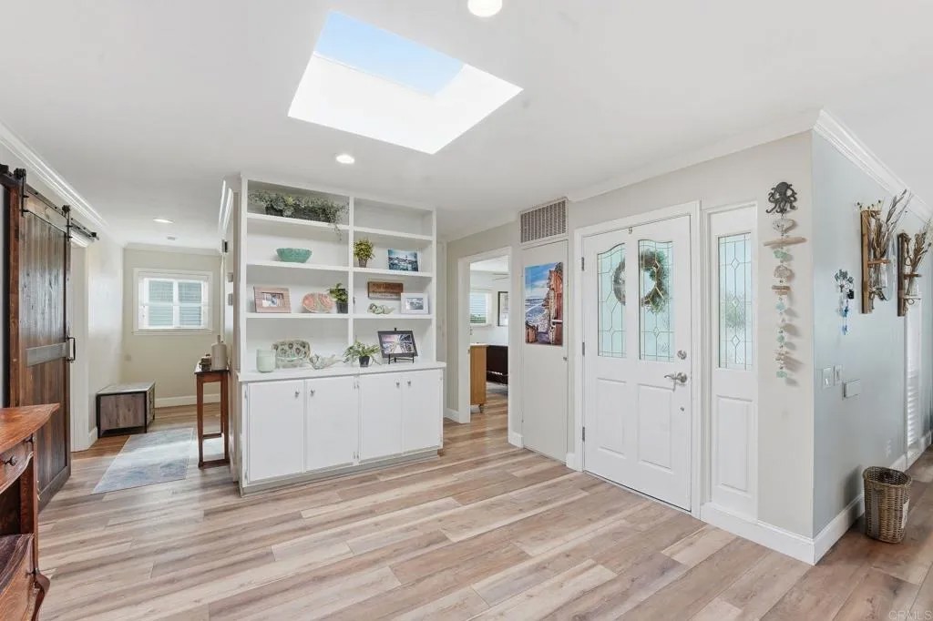 3747 Vista Campana South 35