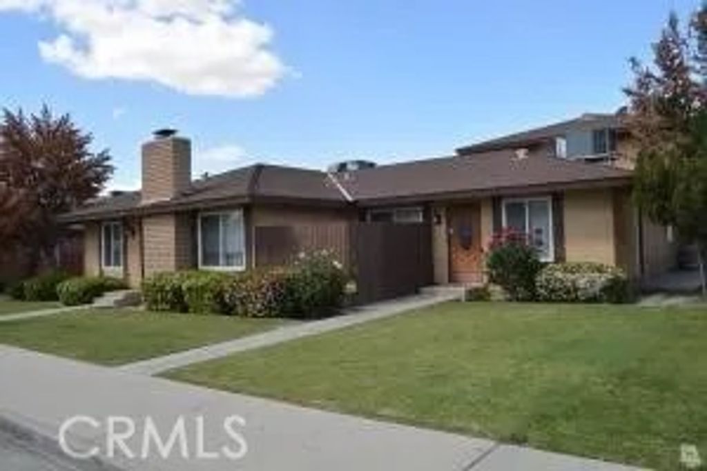 Photo of 4116 Parker Avenue, Bakersfield, CA 93309 (MLS # SR25275841)
