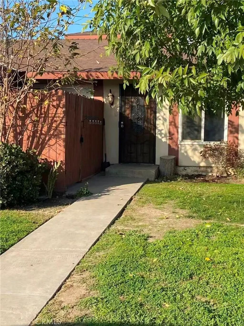 Photo of 4116 Parker Avenue, Bakersfield, CA 93309 (MLS # SR25275841)