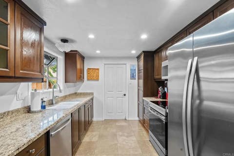 Photo of 267 Hannalei Dr, Vista, CA 92083 (MLS # NDP2605945)