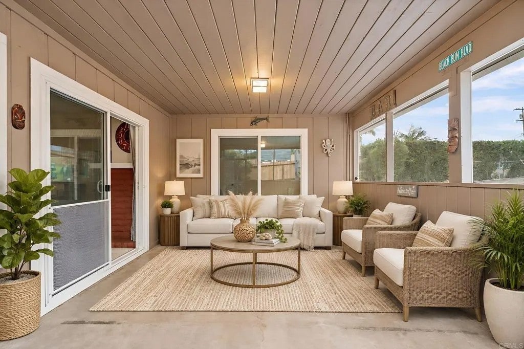 Photo of 267 Hannalei Dr, Vista, CA 92083 (MLS # NDP2605945)