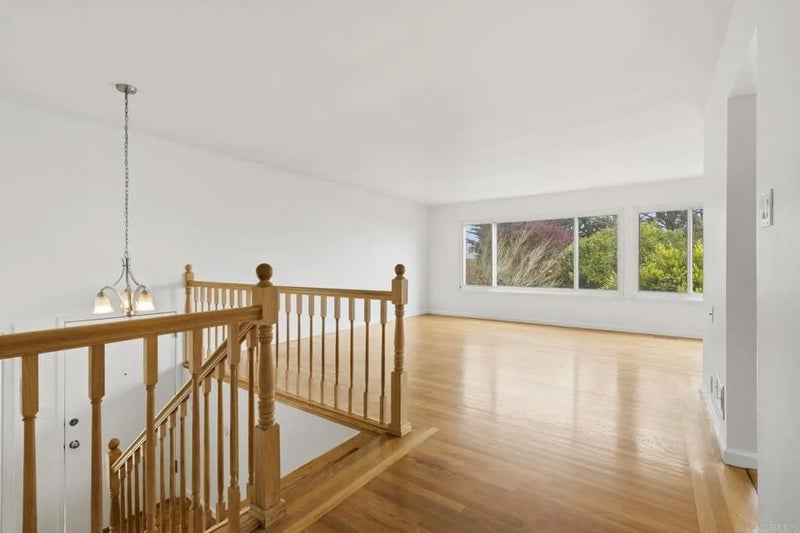 69 Norwood Avenue