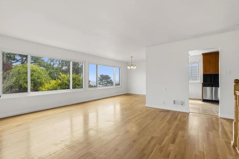 69 Norwood Avenue