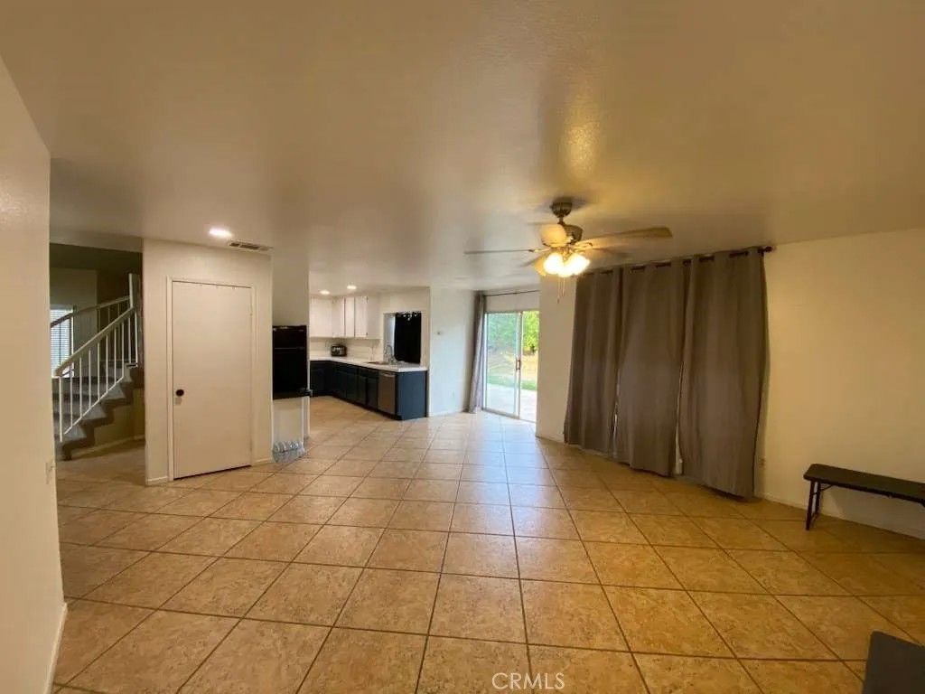 Photo of 926 Hardwick Ave, Beaumont, CA 92223 (MLS # DW25258762)