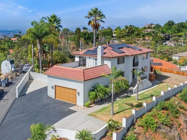 1820 Elevado Road, Vista