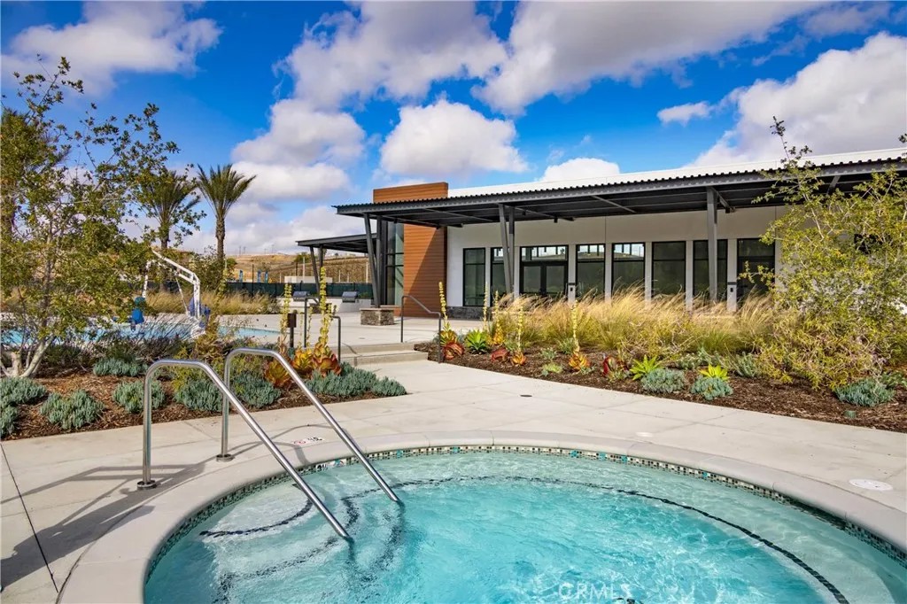 1648 Coral Sea Lane
