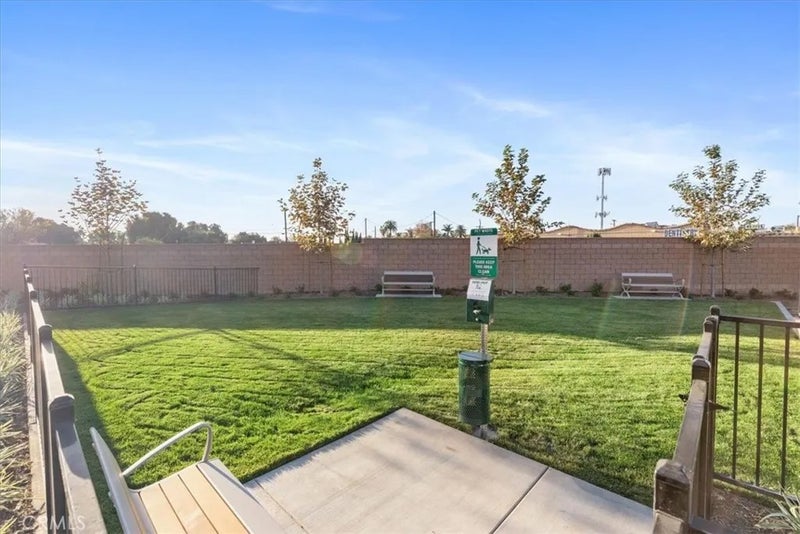 9546 Hannah Way
