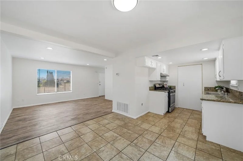 3469 Columbia