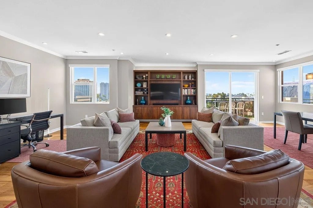 3650 5th Avenue 603