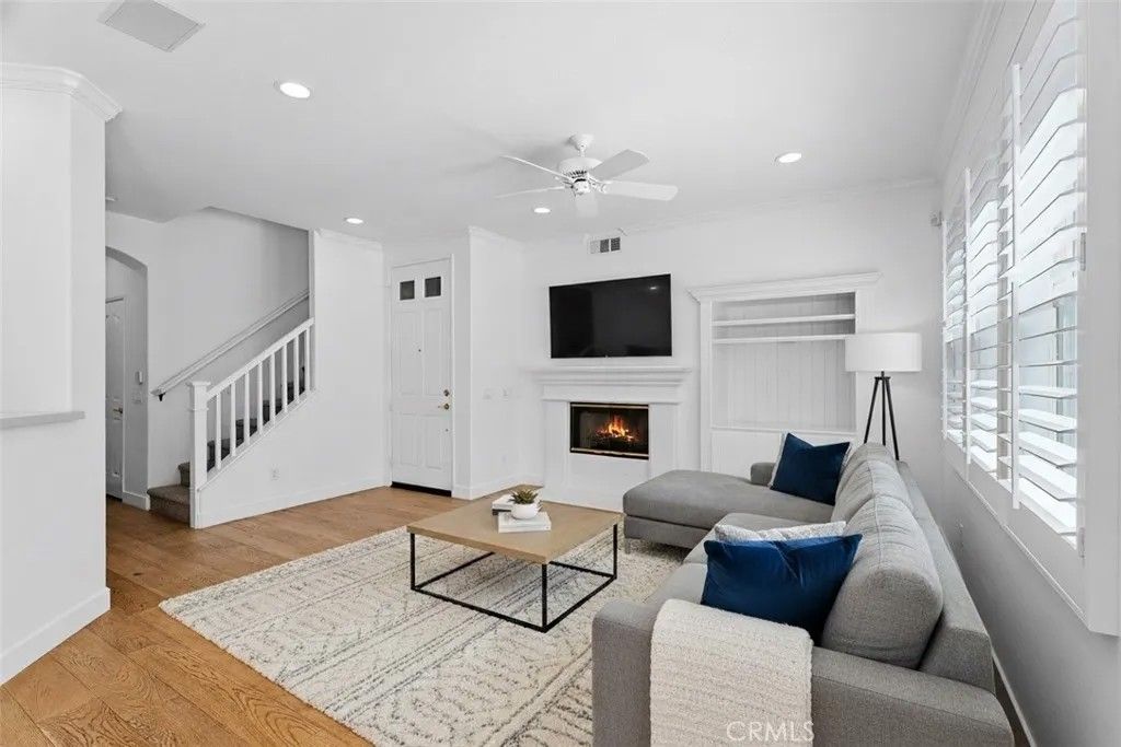 Photo of 44 Sapphire, Irvine, CA 92602 (MLS # OC26048089)