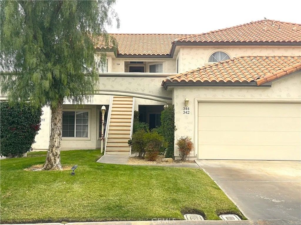 Photo of 344 Vista Royale, Palm Desert, CA 92211 (MLS # BB26013075)