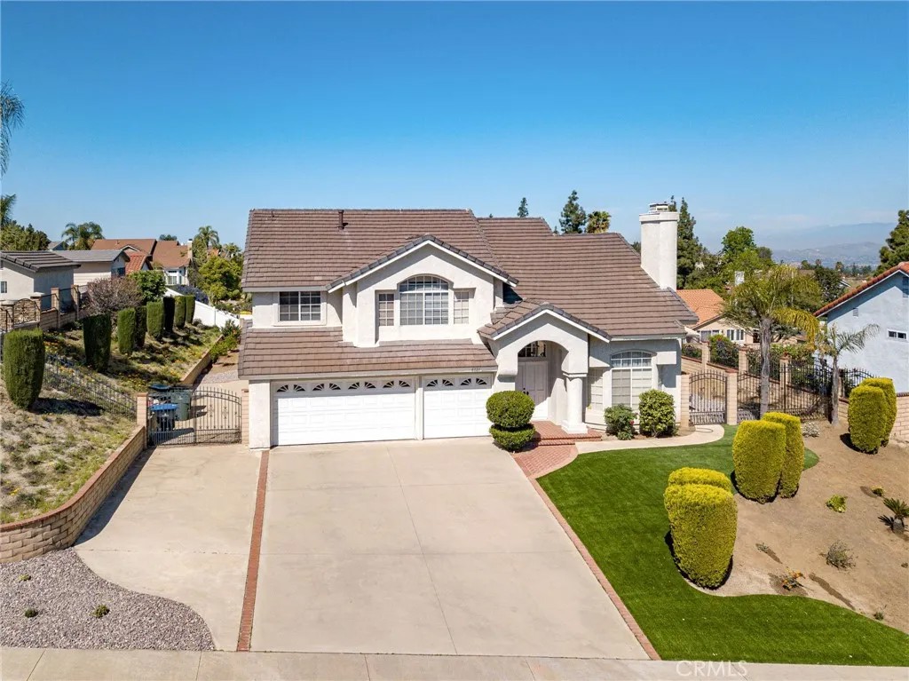 6721 Silver Oak Place