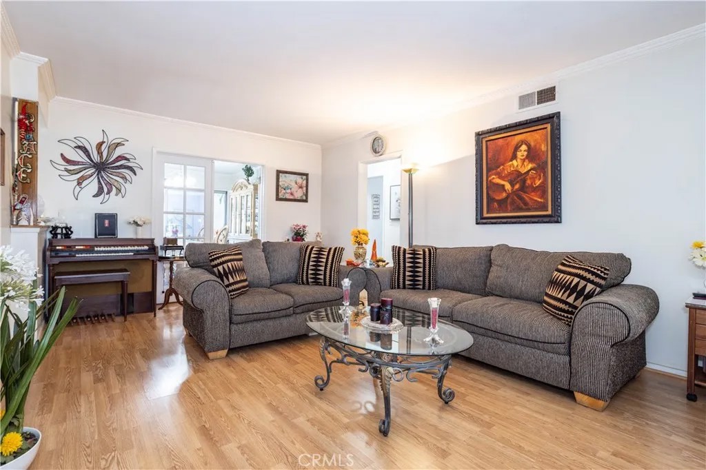 12849 Montague