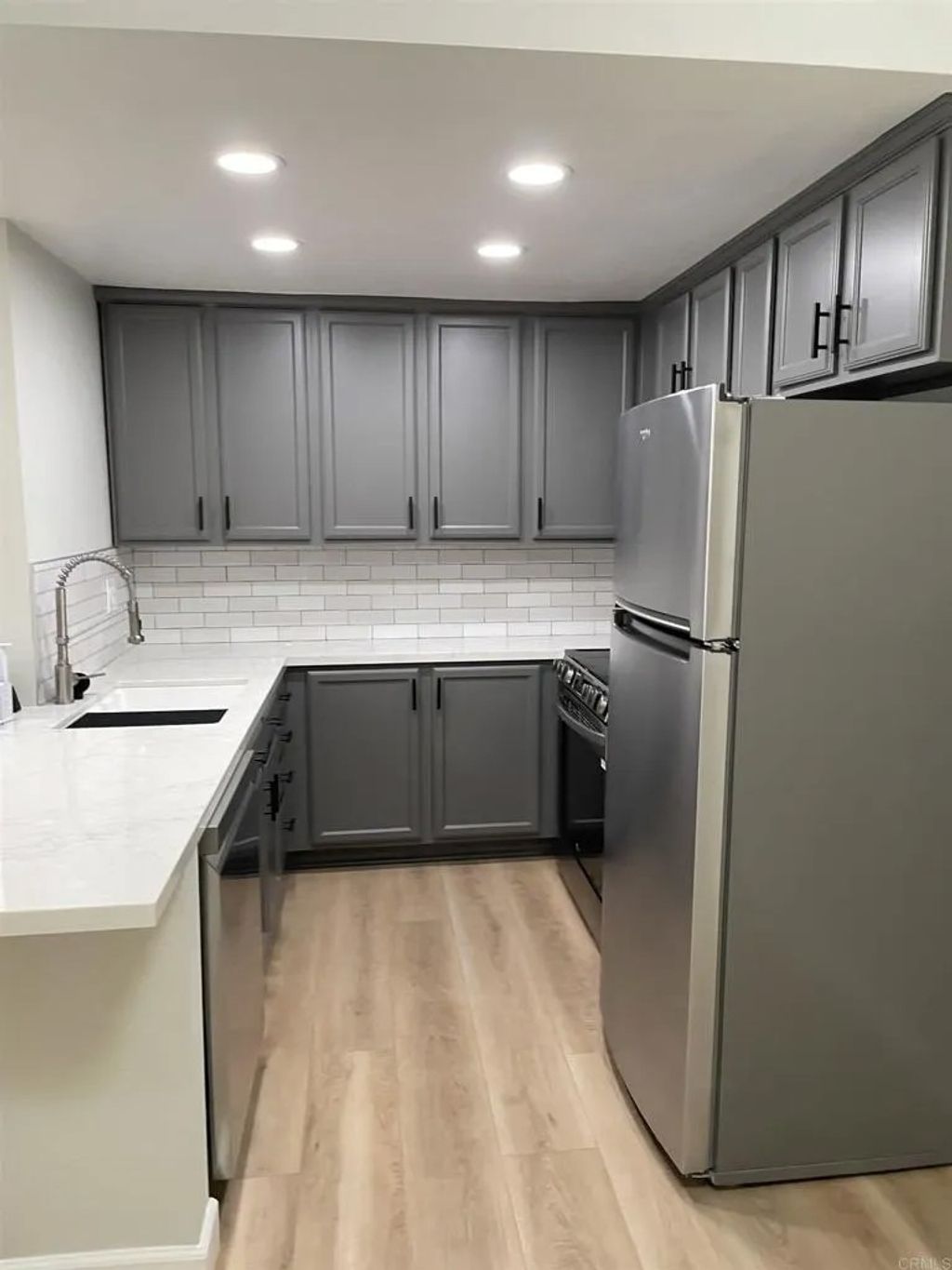 Photo of 432 Edgehill Lane #177, Oceanside, CA 92054 (MLS # NDP2602074)