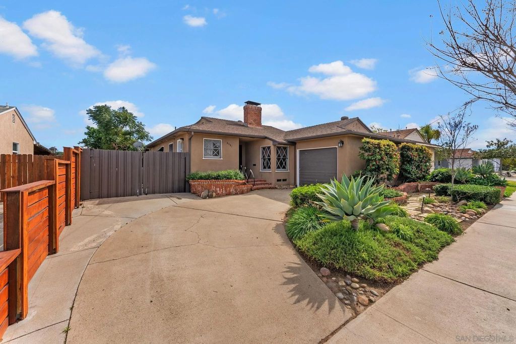 Photo of 6591 Eldridge St, San Diego, CA 92120 (MLS # 260010661)