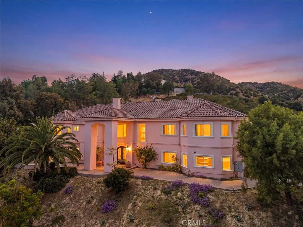 15 Maverick Lane