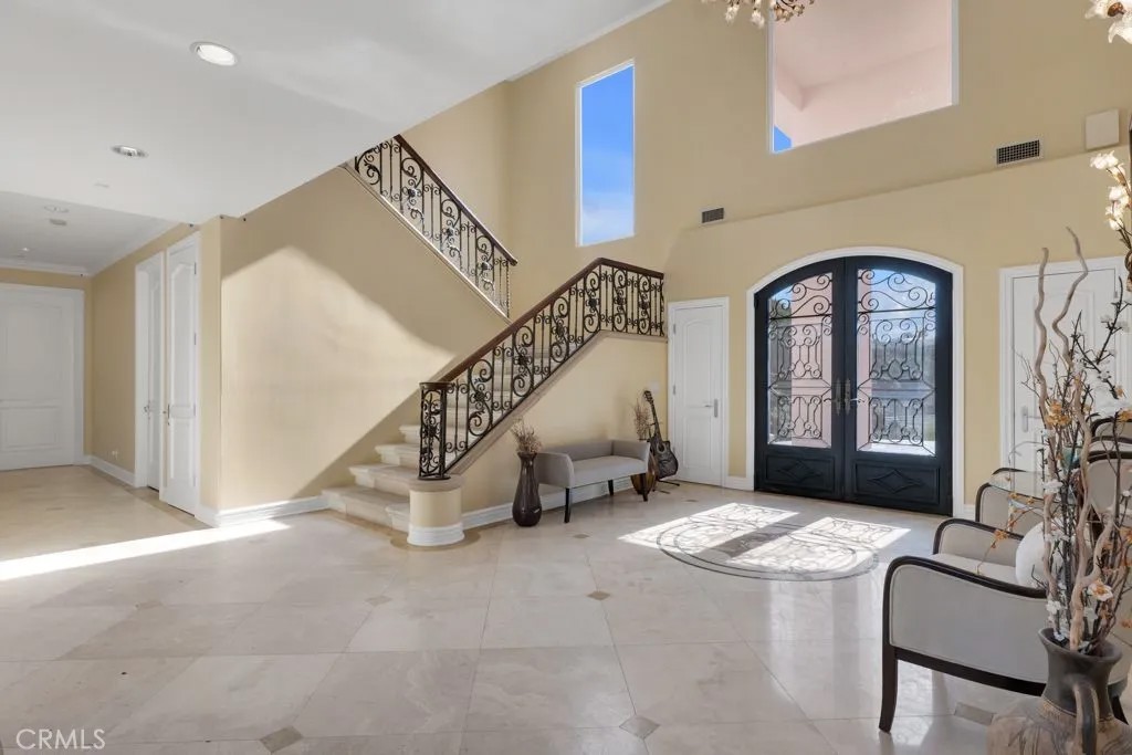 15 Maverick Lane