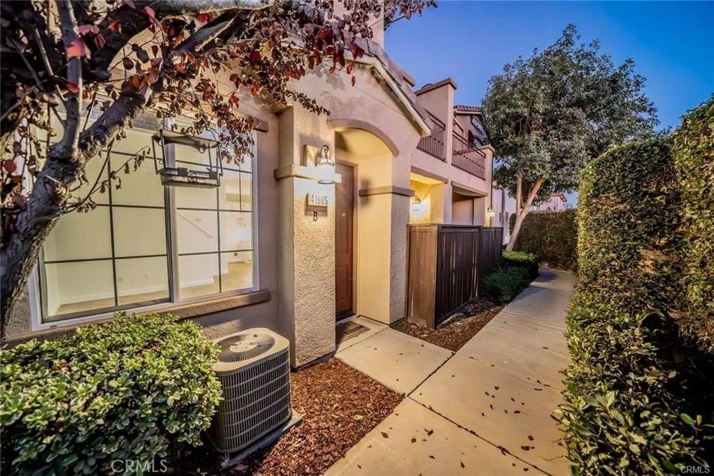 Photo of 41985 Davenport Way #B, Murrieta, CA 92562 (MLS # OC25207851)