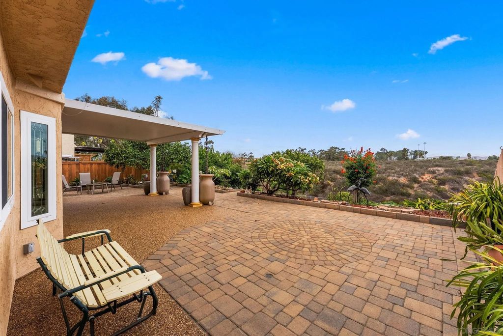 Photo of 10791 Wallingford Rd, San Diego, CA 92126 (MLS # 250041635)