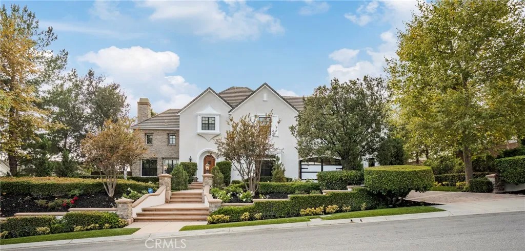 4215 Hidden Oaks