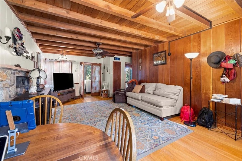 964 Chateau Drive