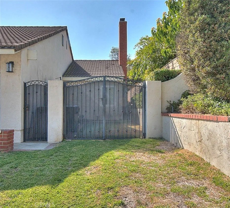 1801 Via Palomares