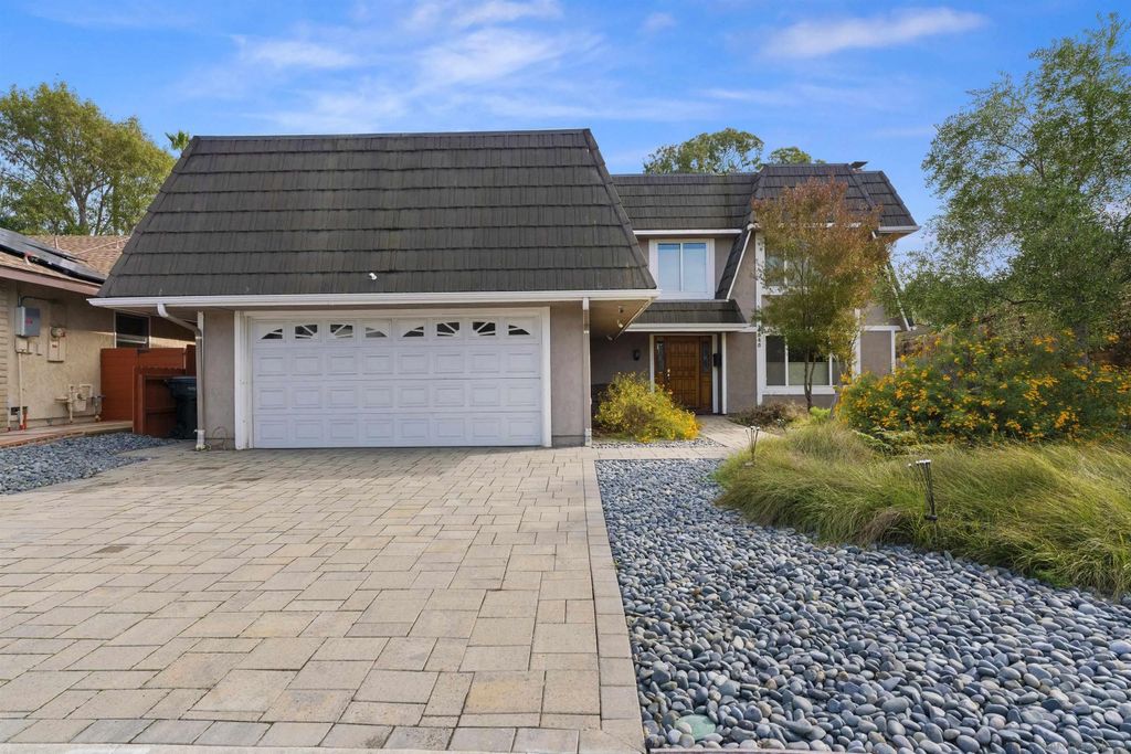 Photo of 4545 Benhurst Ave, San Diego, CA 92122 (MLS # 2600954)