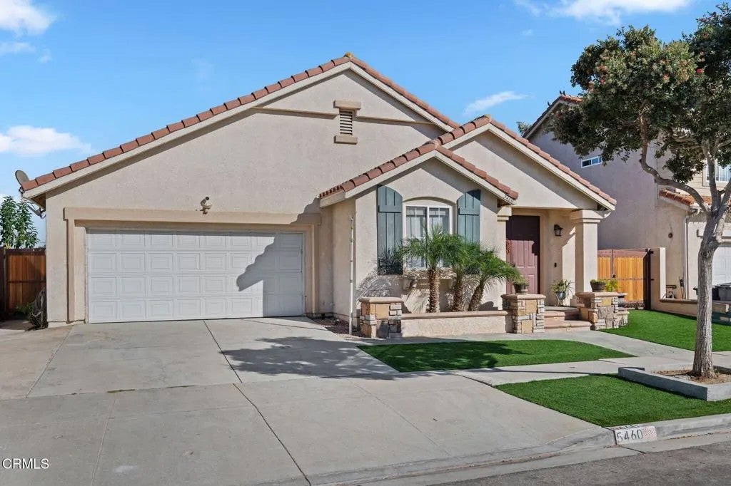 5460 Dunbar Drive