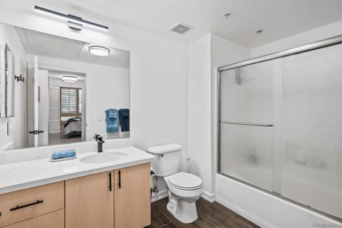 Tiny photo for 1480 Broadway #2322, San Diego, CA 92101 (MLS # 250035395)
