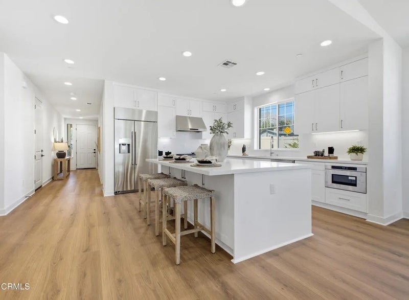 3235 Arrowhead Court