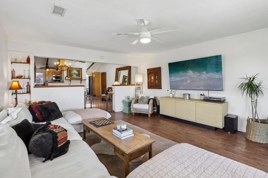 410 Santa Clara Drive