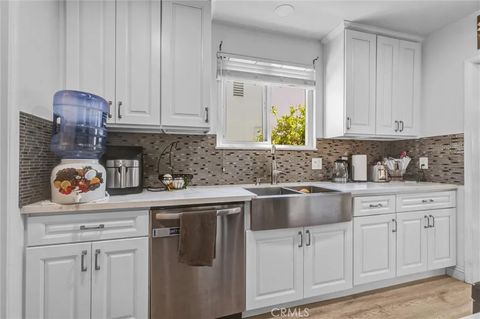 Tiny photo for 749 W Sacramento St, Altadena, CA 91001 (MLS # CV25238058)