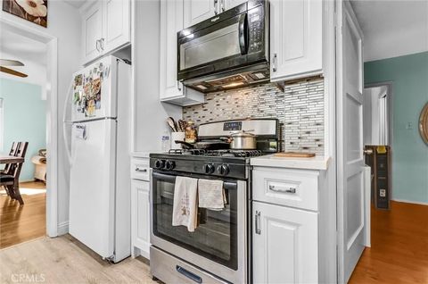 Tiny photo for 749 W Sacramento St, Altadena, CA 91001 (MLS # CV25238058)