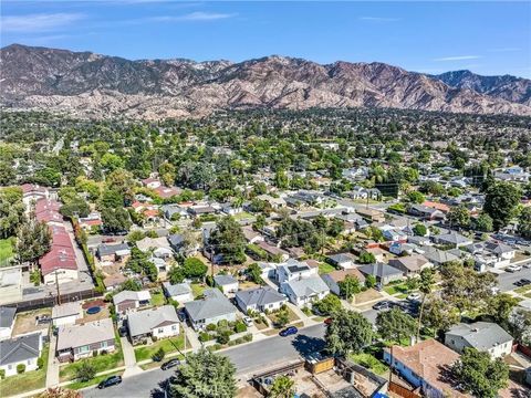 Tiny photo for 749 W Sacramento St, Altadena, CA 91001 (MLS # CV25238058)