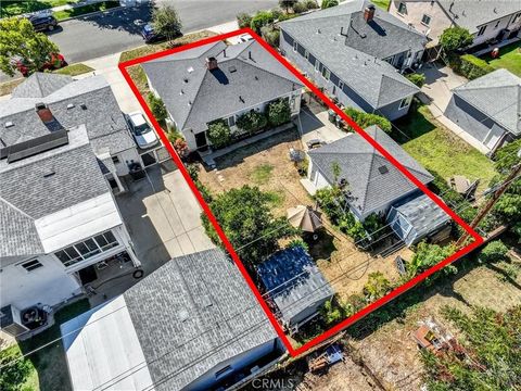 Tiny photo for 749 W Sacramento St, Altadena, CA 91001 (MLS # CV25238058)