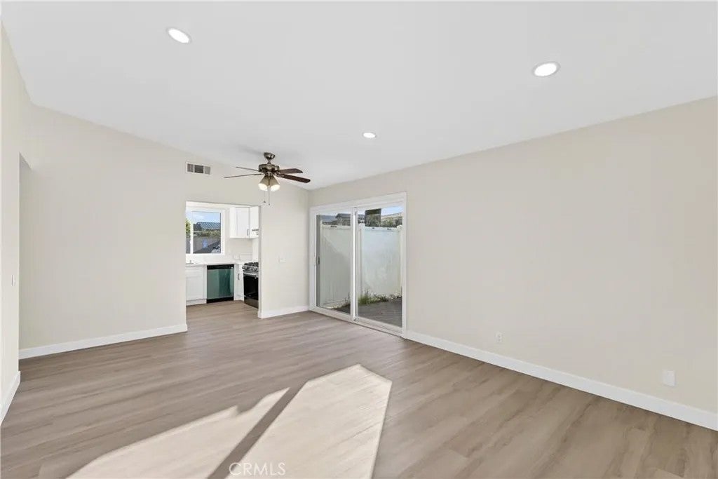 44535 La Paz Rd A