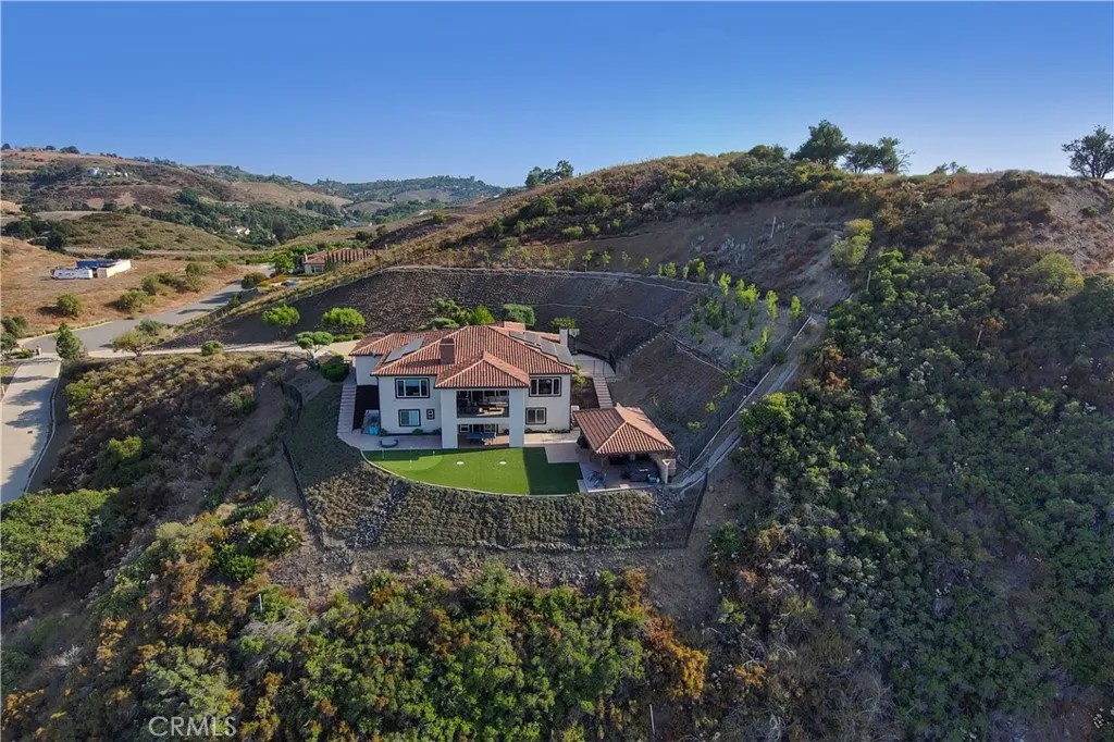 42365 Vista Montana Court