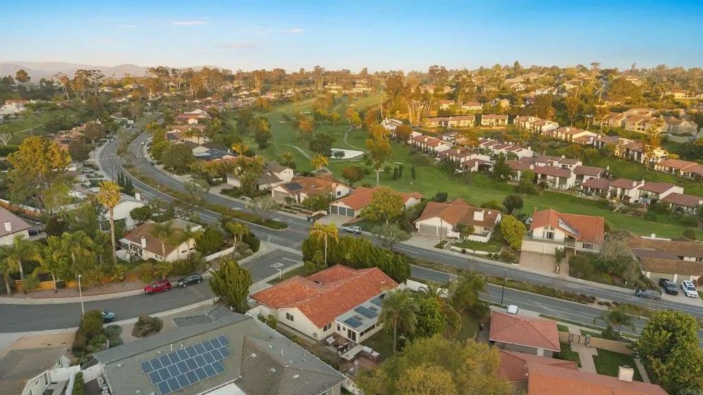 Photo of 843 Santa Regina, Solana Beach, CA 92075 (MLS # NDP2602871)