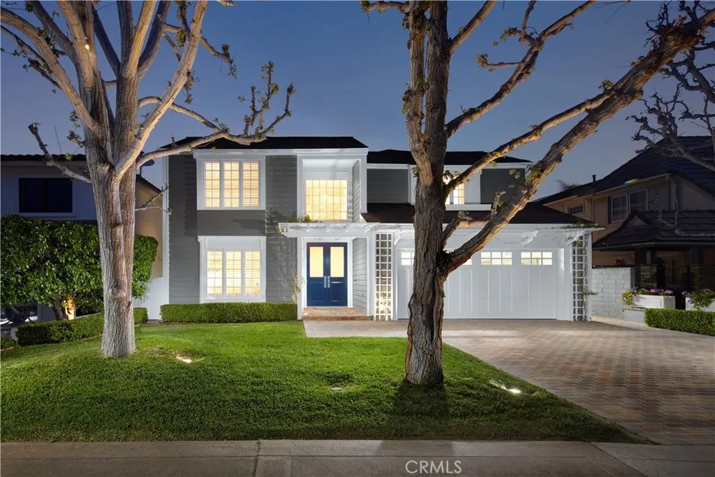736 Harbor Island Drive